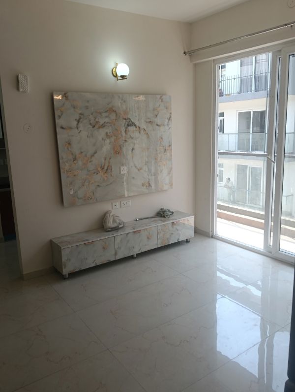 2.5 BHK + Study Room Apartment For Rent in Smart World Gems
