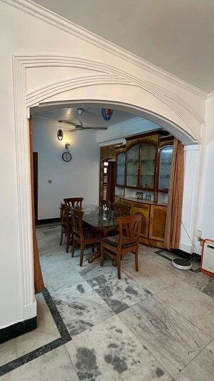 Gym in 3 BHK Apartment at Dwarka – for Rent