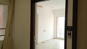 Room in 1 BHK Apartment at Andheri East – for Rent
