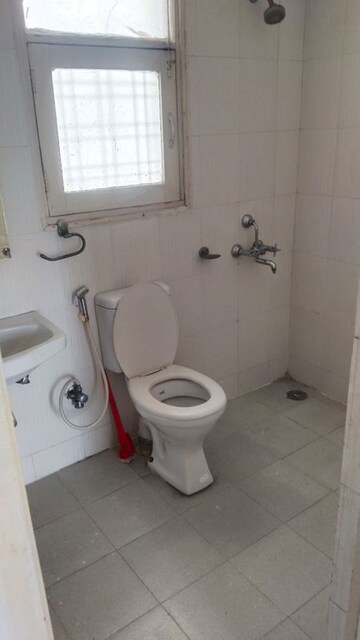 Bathroom in 3 BHK Apartment at Tulip Orange, Sector 70 – for Rent