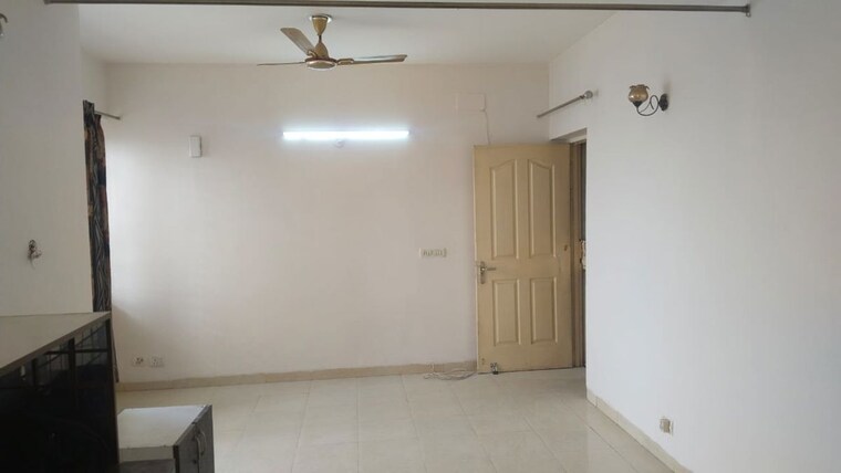 Room, tulip-orange 3 Bedroom 1137 Sq.Ft. Apartment In Sector 70 Gurgaon 10022261