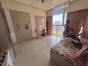 Bedroom in 3 BHK Apartment at Piramal Vaikunth, Balkum Pada – for Rent