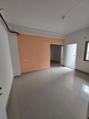 Room in 2 BHK Apartment at Pimple Saudagar – for Rent