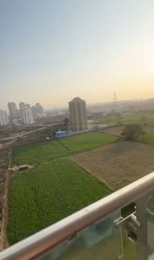 2 BHK Apartment – Exterior View View at Shree Vardhman Victoria, Sector 70 - for Rent