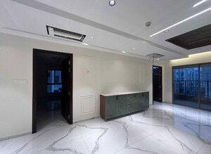 Room in 4 BHK Apartment at DSR The Classe, Narsingi – for Rent