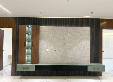 Room in 4 BHK Apartment at DSR The Classe, Narsingi – for Rent