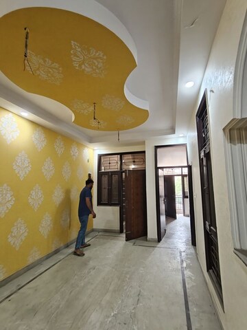2 BHK Builder Floor For Sale in Vasundhara Sector 3