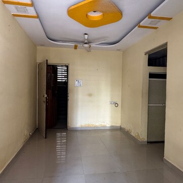 Living Room in 1 BHK Apartment at Dombivli East – for Rent