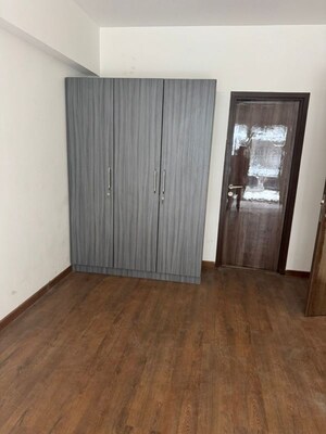 Room in 2 BHK Builder Floor at Sector 89 – for Rent