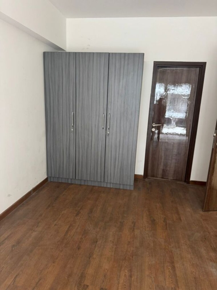 Room, sector 89 2 Bedroom 1090 Sq.Ft. Builder Floor In Sector 89 Gurgaon 10022383