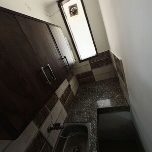 Furnished Amenities in 1 RK Builder Floor at DLF City Phase III, Dlf Cyber City – for Rent