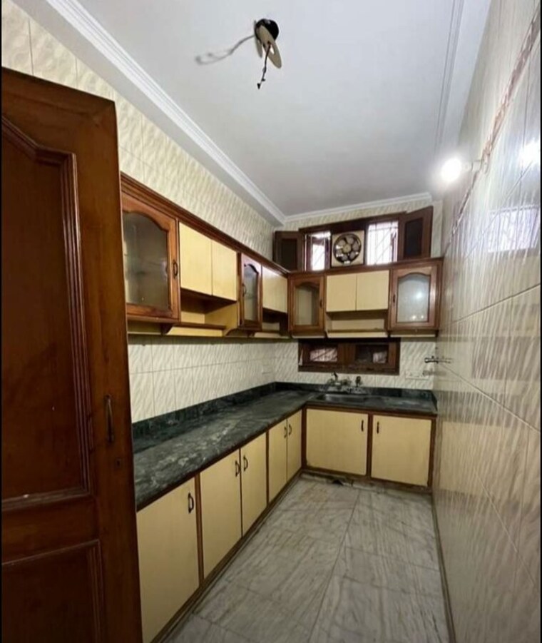Kitchen, sector swarn nagri 2 Bedroom 2100 Sq.Mt. Independent House In Sector Swarn Nagri Greater Noida 10022451