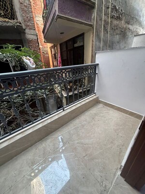 Balcony in 1 BHK Builder Floor at Saket – for Rent