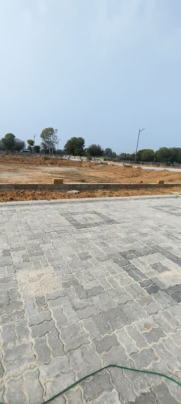  Plot For Sale in Renwal Manji