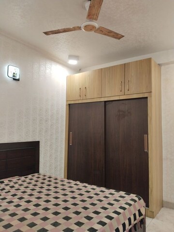 Bedroom in 3 BHK Independent House at Niti Khand I – for Rent