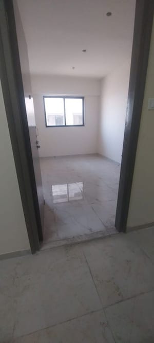 Room in 1 BHK Apartment at Kurla East – for Rent