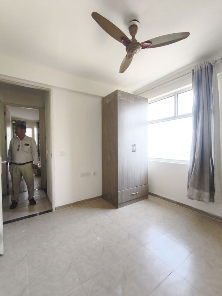 Room, sushma-joynest-zrk 3 Bedroom 1270 Sq.Ft. Apartment In Ghazipur Zirakpur 10022593