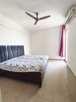 3 BHK Apartment For Rent in Sushma Joynest ZRK