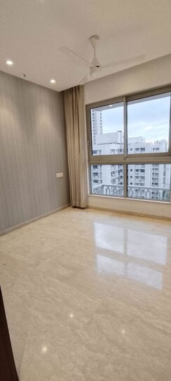 2 BHK Apartment For Rent in Hiranandani Castle Rock