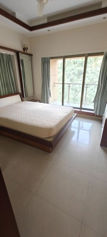 Bedroom in 4 BHK Apartment at Tata Petit Towers, Peddar Road – for Rent