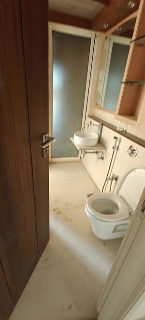 Bathroom in 4 BHK Apartment at Tata Petit Towers, Peddar Road – for Rent