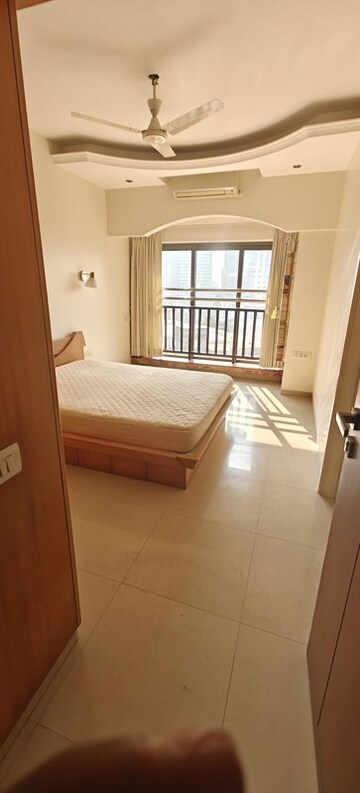 4 BHK Apartment For Rent in Tata Petit Towers, Peddar Road