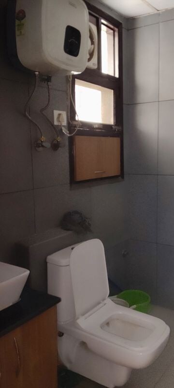 Bathroom in 2 BHK Apartment at BPTP Park Grandeura, Sector 82 – for Sale