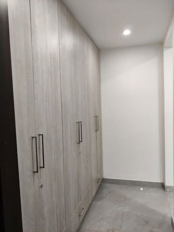 Building Lobby in 4 BHK Builder Floor at Sector 85 – for Sale