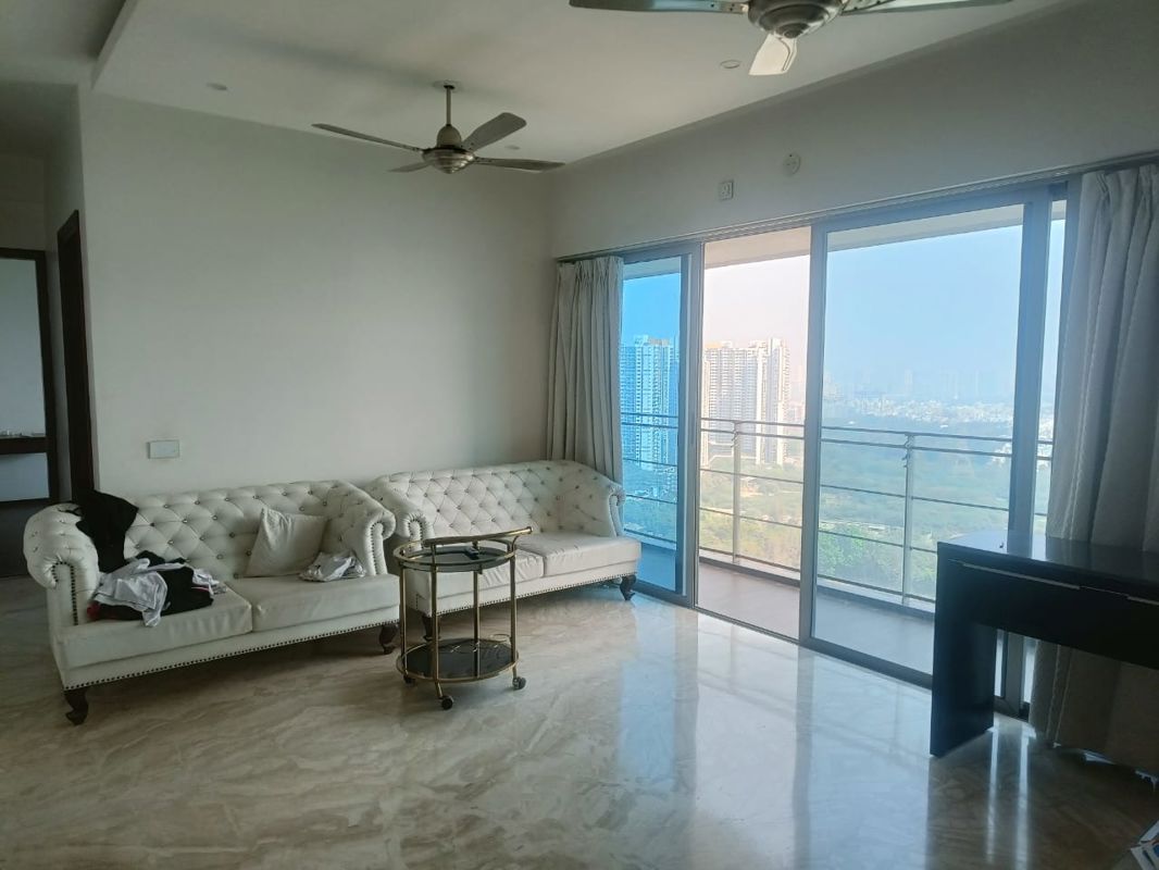 4 BHK + Pooja Room Apartment For Sale in Mantra Sky Homes