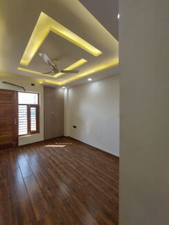3 BHK + Pooja Room,Servant Room Builder Floor For Sale in BP Homes