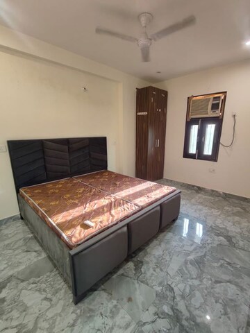 Bedroom in 2 BHK Builder Floor at Saket – for Rent