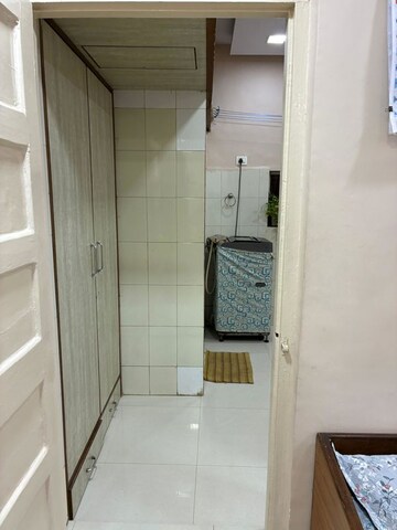 Bathroom in 1 BHK Villa at Kurla West – for Rent