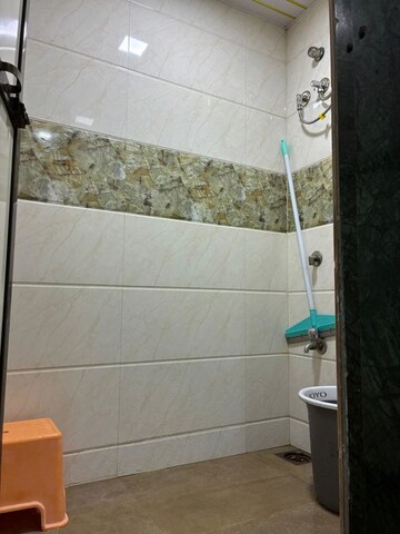 Bathroom in 1 BHK Villa at Kurla West – for Rent
