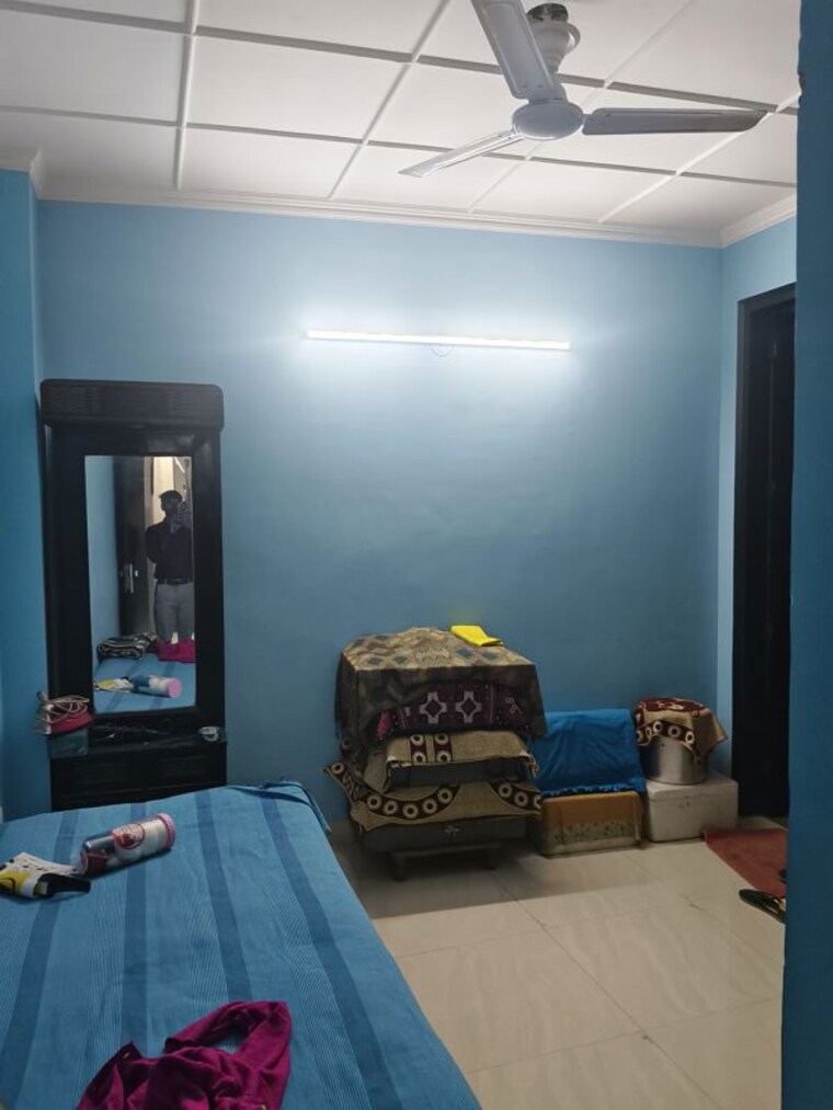 Bedroom, amar colony 2 Bedroom 100 Sq.Yd. Apartment In Amar Colony Delhi 10022901
