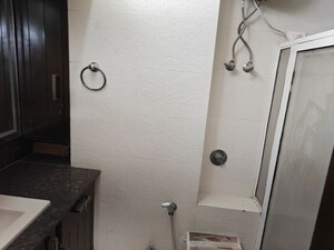  4 BHK Builder Floor at Model Town 3 – for Sale