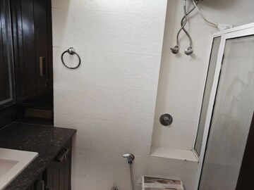  4 BHK Builder Floor at Model Town 3 – for Sale