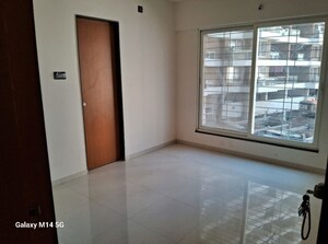 Room in 3 BHK Apartment at Shree Signature Park, Wakad – for Sale