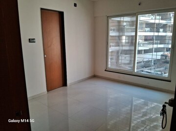 Room in 3 BHK Apartment at Shree Signature Park, Wakad – for Sale