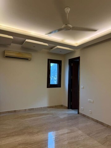 Room in 4 BHK Builder Floor at East Of Kailash – for Rent