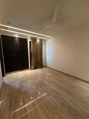 Bedroom in 4 BHK Builder Floor at East Of Kailash – for Rent