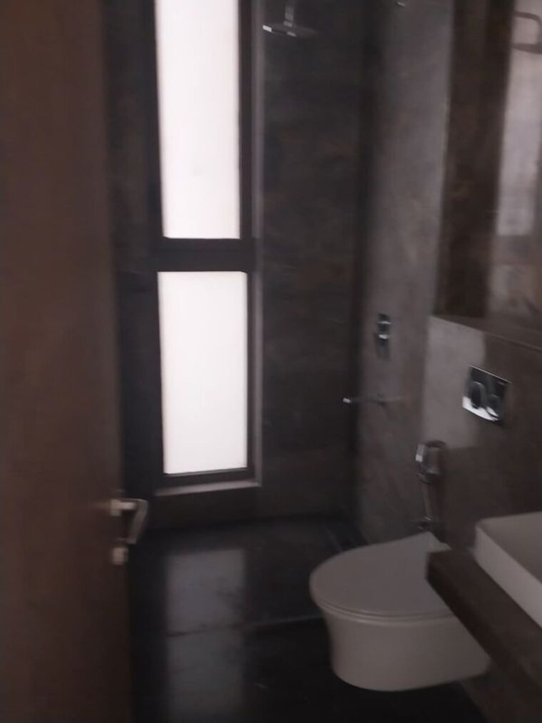 Bathroom, prestige-jasdan-classic 2 Bedroom 850 Sq.Ft. Apartment In Mahalaxmi Mumbai 10023127