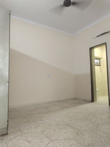 Room in 2 BHK Builder Floor at East Of Kailash – for Rent