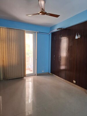 Room in 1 BHK Builder Floor at West Patel Nagar – for Rent