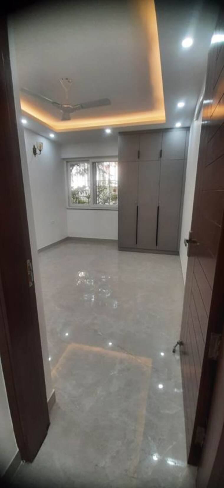 Room, vasant kunj 4 Bedroom 2201 Sq.Ft. Apartment In Vasant Kunj Delhi 10023176