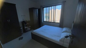 Bedroom in 1 BHK Apartment at Lalani Grandeur, Goregaon East – for Rent