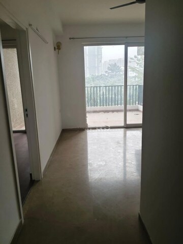 Room in 3 BHK Apartment at Mapsko Mount Ville, Sector 79 – for Rent