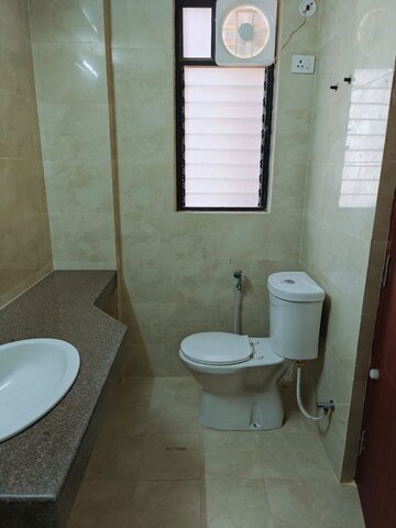 Bathroom in 3 BHK Apartment at Shalimar Mannat, Faizabad Road – for Rent
