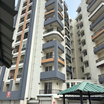 4 BHK Apartment – Exterior View View at Ratan Galaxy, Lalbagh - for Sale