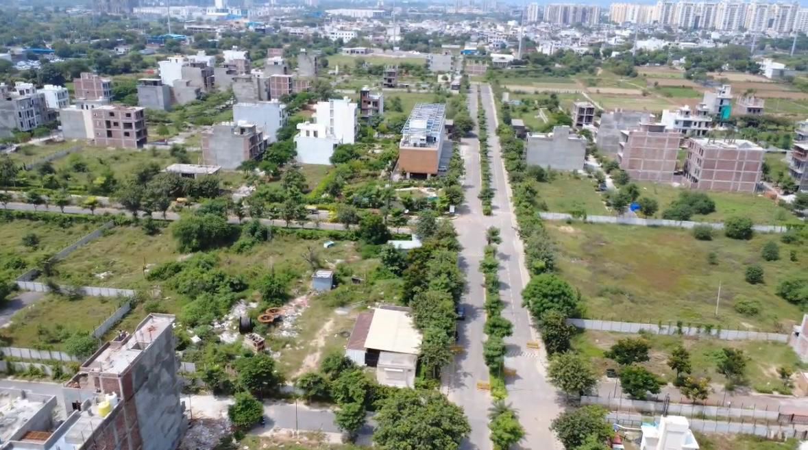 Plot For Sale in Kheri Khurd