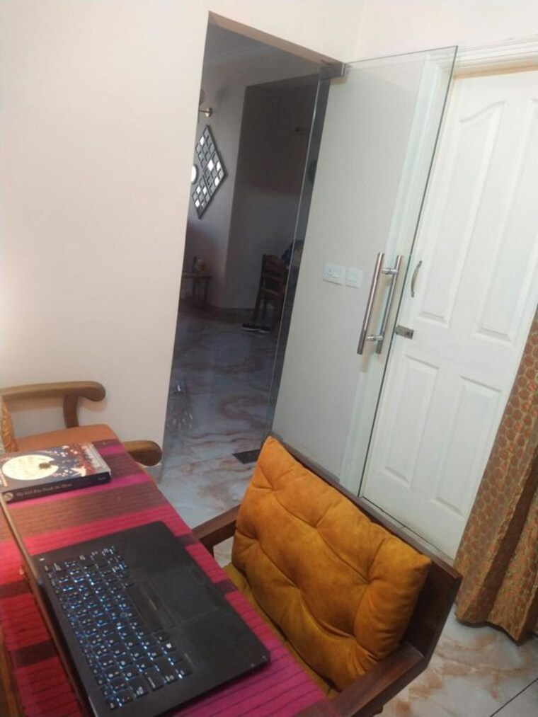 undefined, pinnacle-tower 3.5 Bedroom 1916 Sq.Ft. Apartment In Indrapuram Ghaziabad 10023608